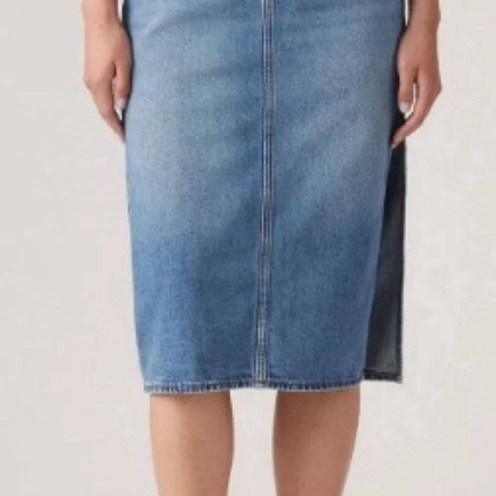 Levi's - Picture 4 of 10